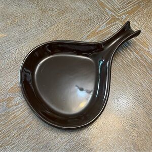 Longaberger Woven Tradition Pottery Handled Large Baker/Spoon Rest Chocolate
